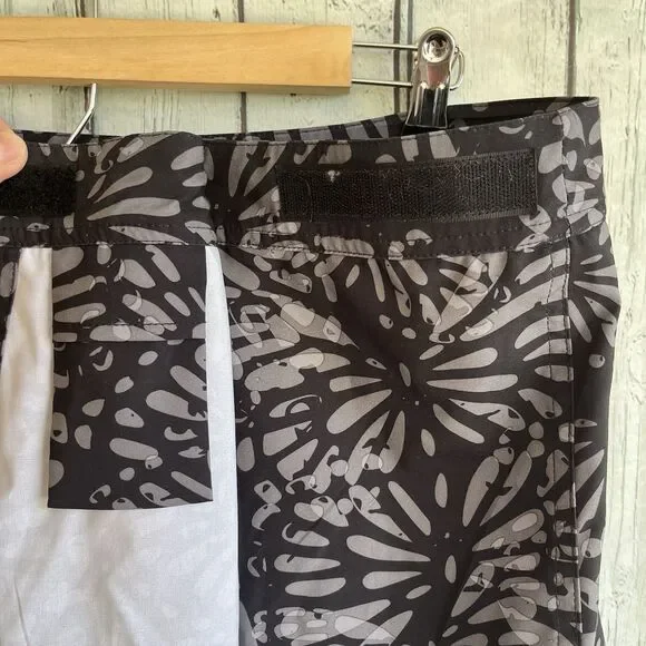 RipSkirt Hawaii Womens Wrap Skirt Size XL Length 1 Shibori Charcoal Print EUC - Picture 3 of 8